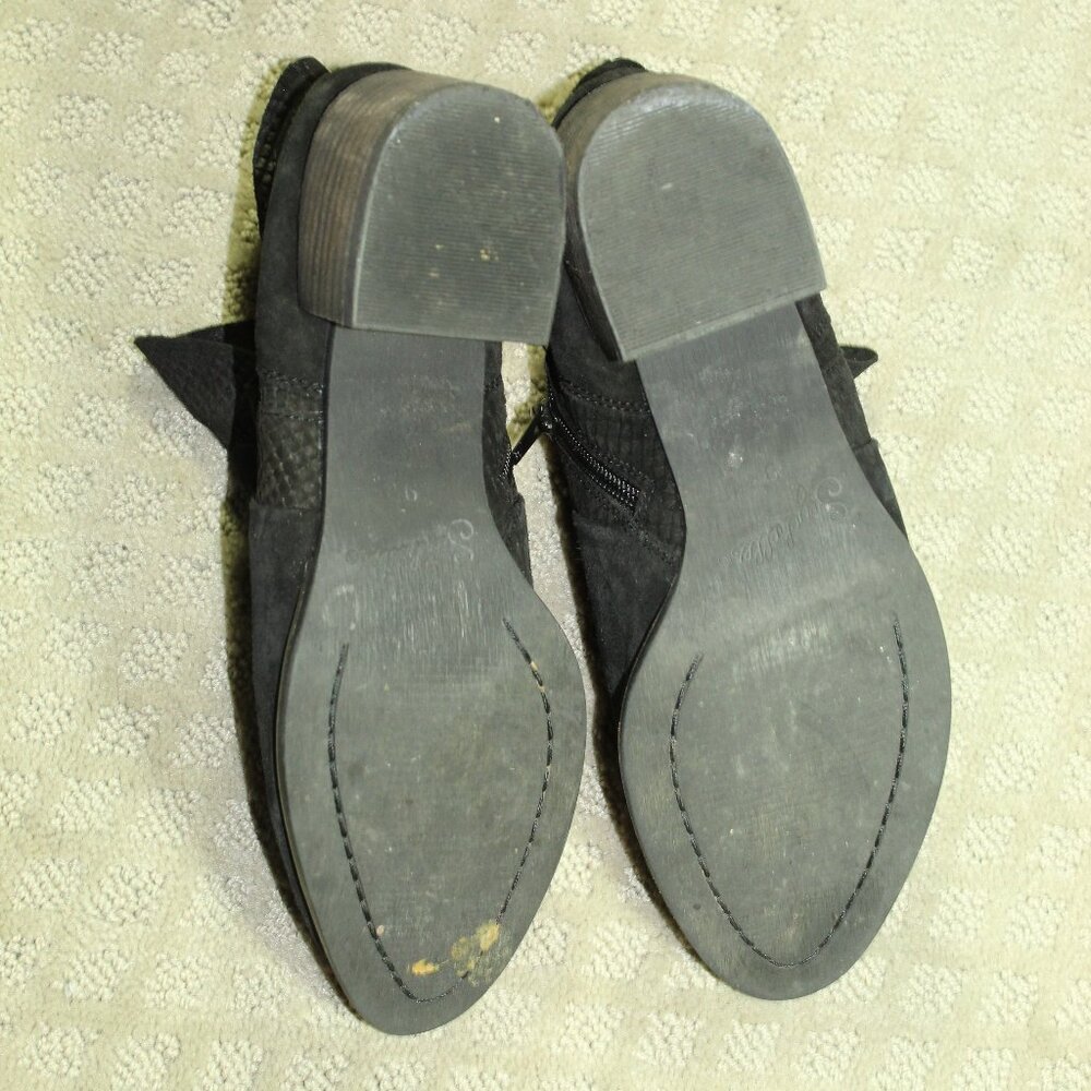 Seychelles Black Ankle Boots Ladies Sz 9 Textured Suede Zip Block Heel - Picture 6 of 6